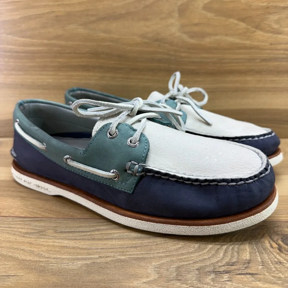 Sperry gold cup